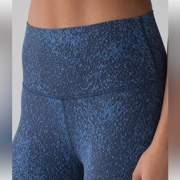 Lululemon crops - Picture 8 of 10